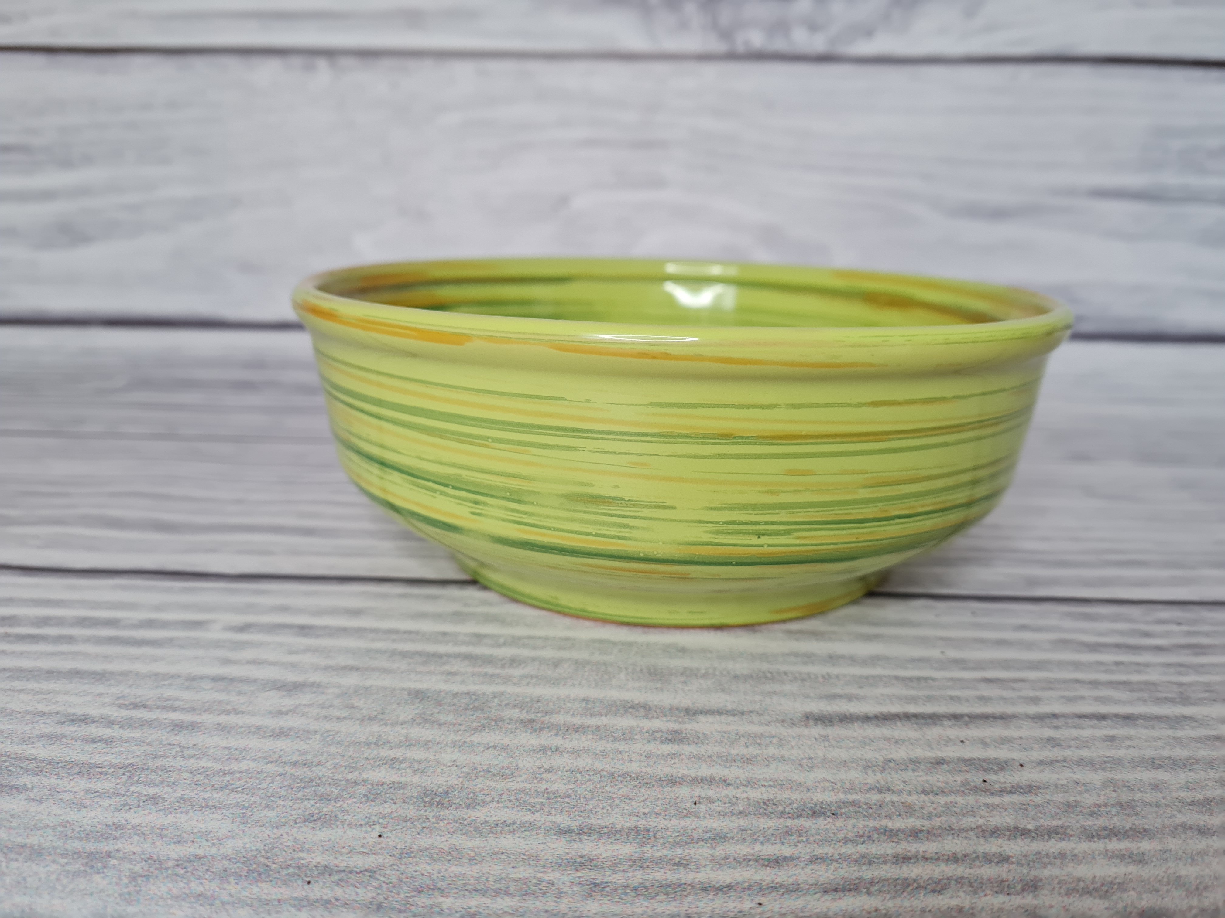 Золотые чаши. Борисовская керамика миска русская белая. Миска алюмель 340- 150. Русский миска. Салатница керамика.